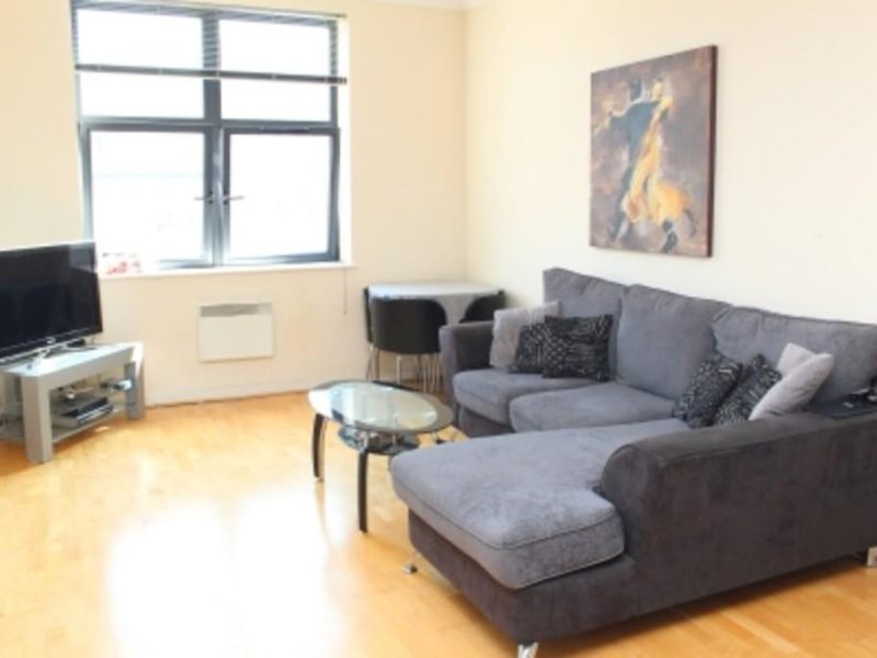 one bedroom to let in Severn Street